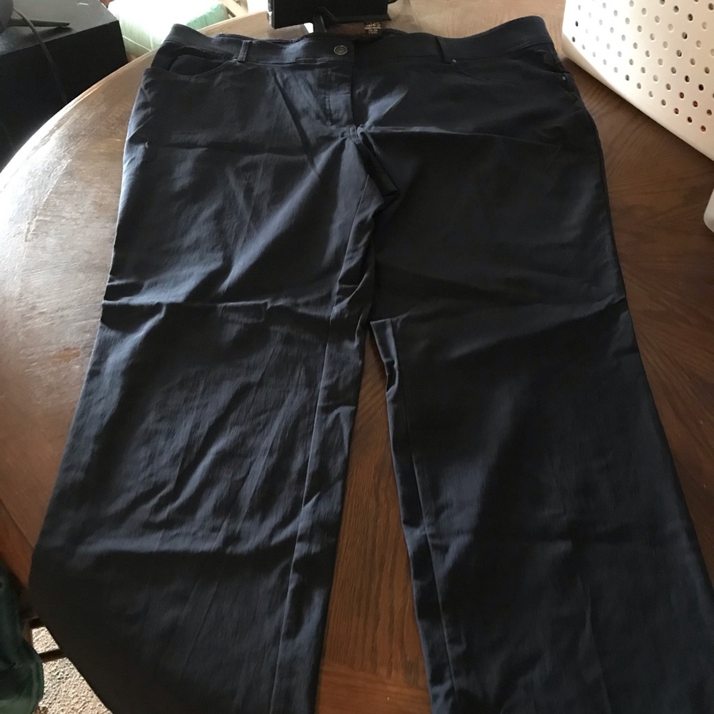 Black Pants Size 22 with pockets